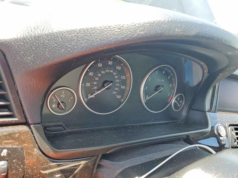 Photo 9 from auction – 2016 BMW 528 with VIN WBA5A5C51GG354518