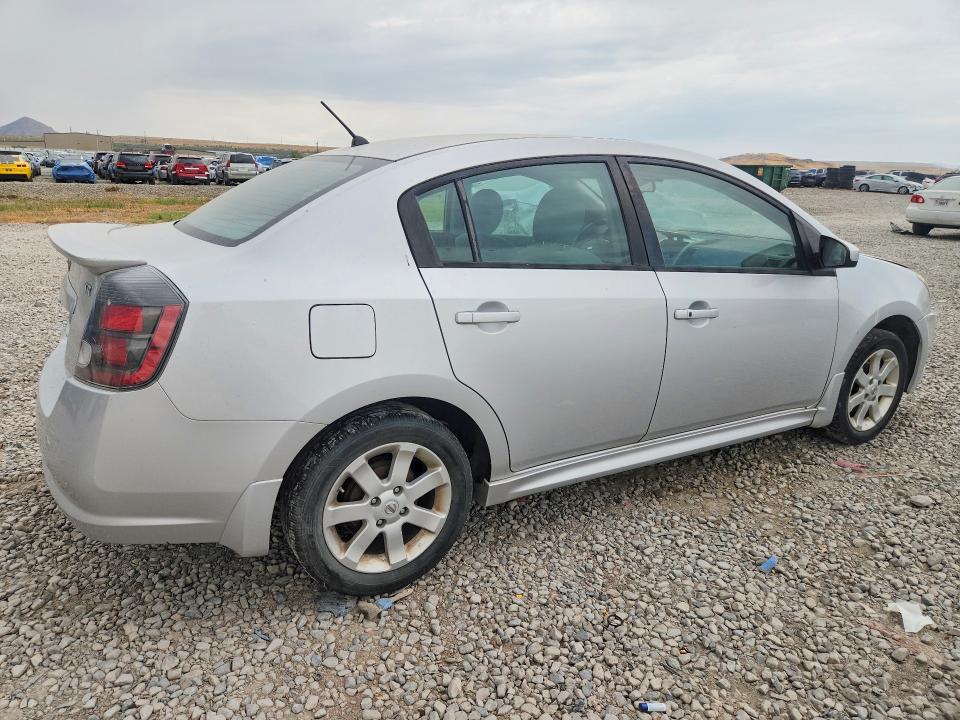 Photo 3 from auction – 2010 NISSAN SENTRA with VIN 3N1AB6AP0AL688182