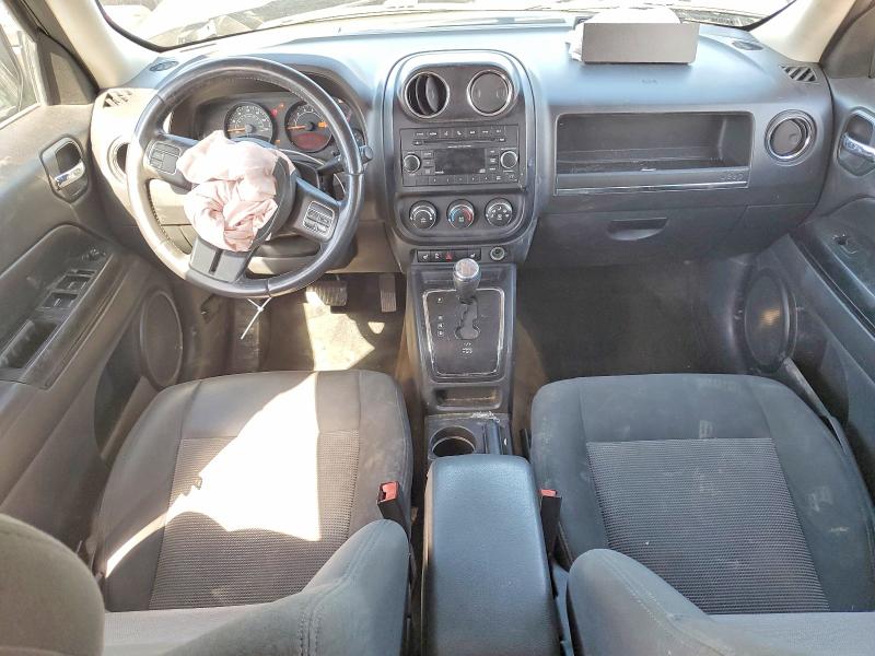 Photo 8 from auction – 2015 JEEP PATRIOT with VIN 1C4NJRFBXFD169766
