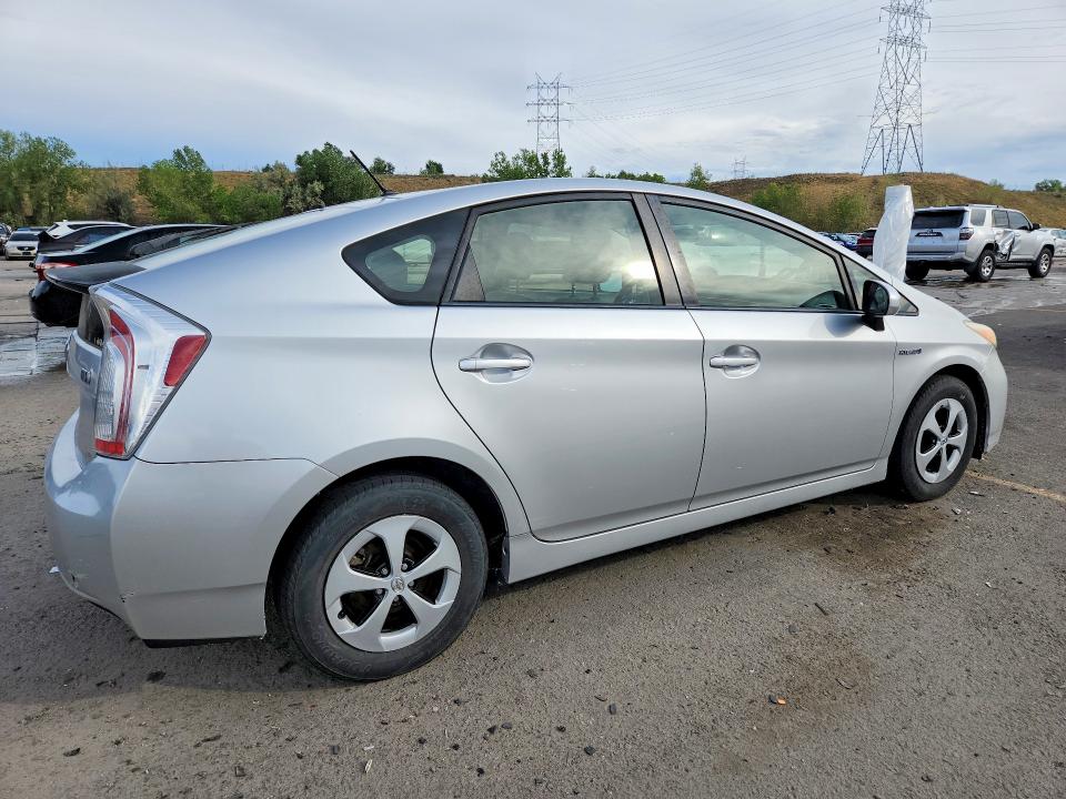 Photo 3 from auction – 2012 TOYOTA PRIUS with VIN JTDKN3DU1C5455133