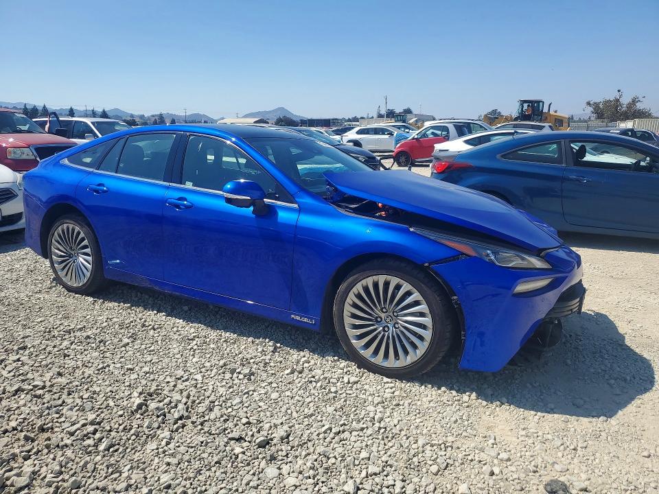 Photo 4 from auction – 2022 TOYOTA MIRAI with VIN JTDAAAAA5NA005291
