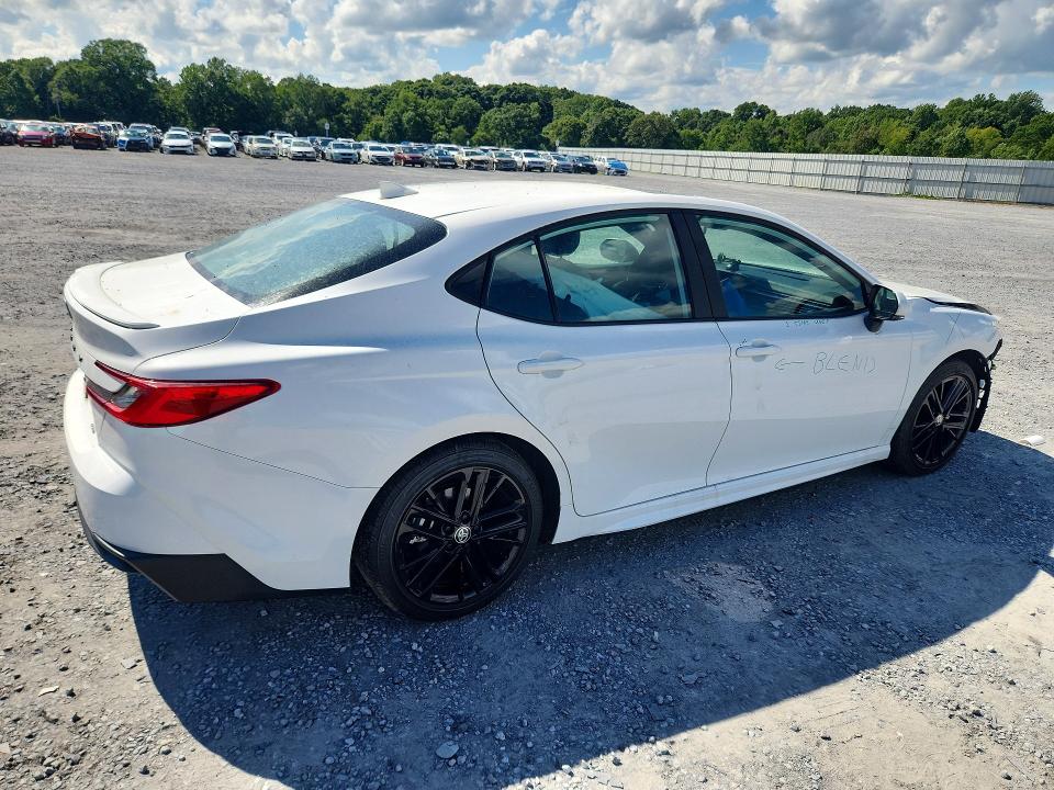 Photo 3 from auction – 2025 TOYOTA CAMRY with VIN 4T1DAACK6SU115906