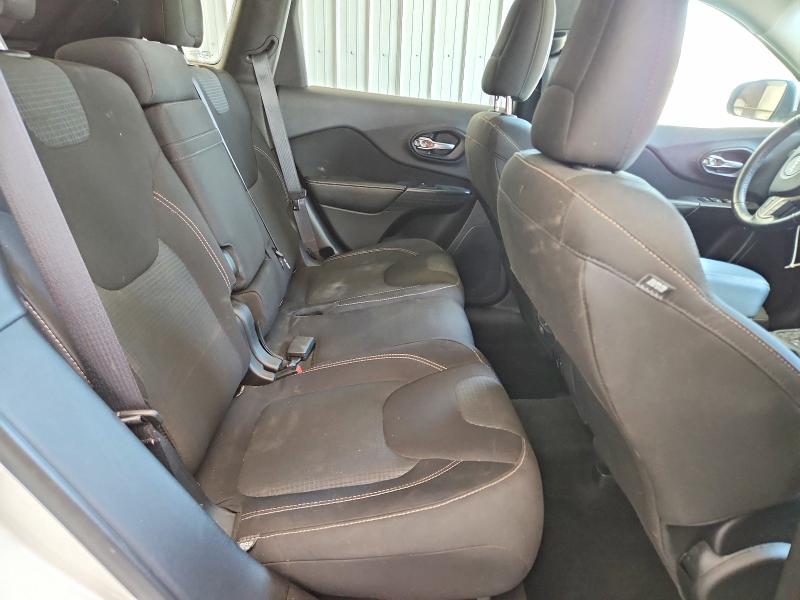 Photo 10 from auction – 2016 JEEP CHEROKEE with VIN 1C4PJMCS2GW115447