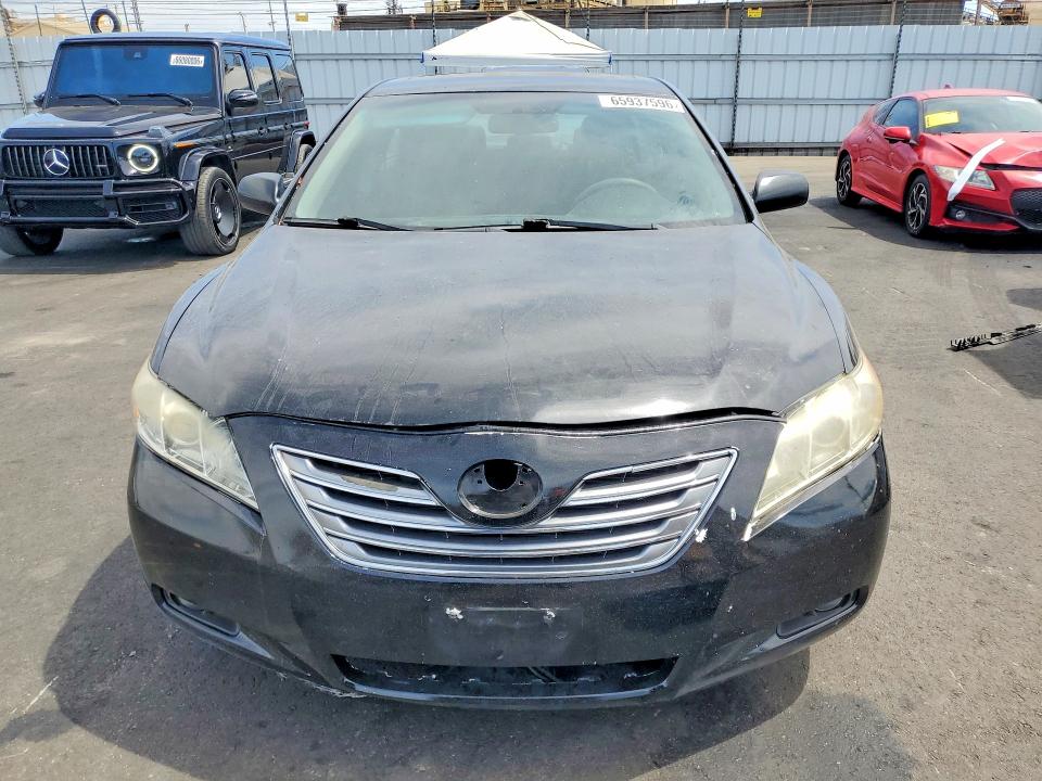 Photo 5 from auction – 2011 TOYOTA CAMRY with VIN 4T1BF3EK7BU687441