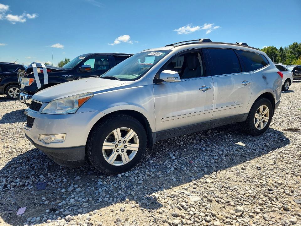CHEVROLET TRAVERSE 2011 with VIN 1GNKVGED8BJ352066 - Photo from auction