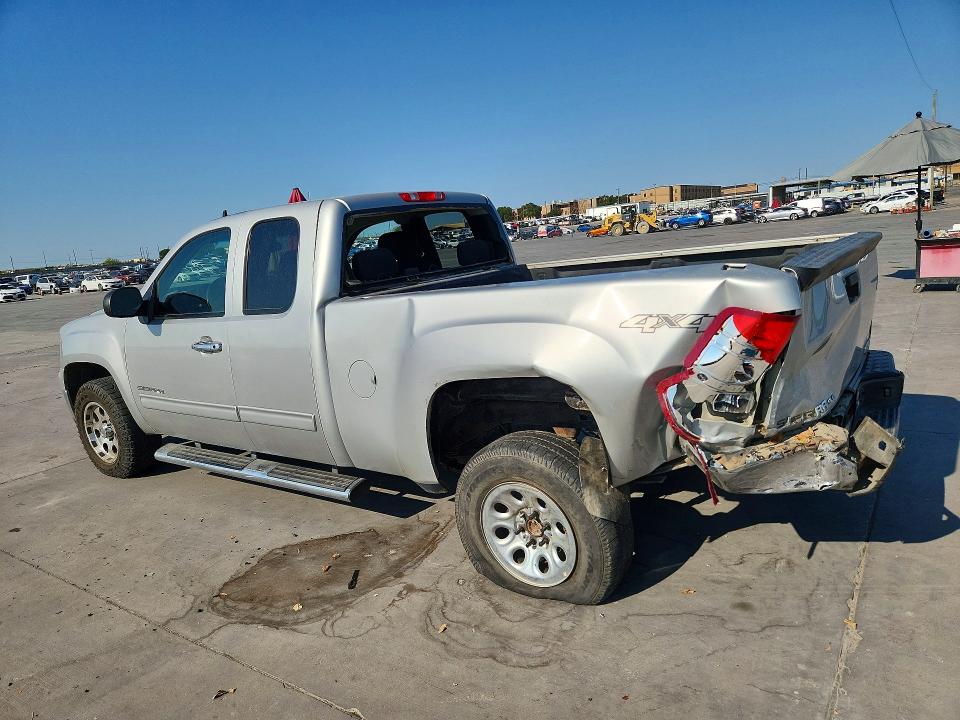 Zdjęcie 2 z aukcji – 2011 GMC SIERRA z VIN 1GTR2VE31BZ372673