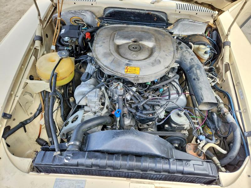 Photo 11 from auction – 1981 MERCEDES-BENZ 380 with VIN WDBBA45AXBB001578