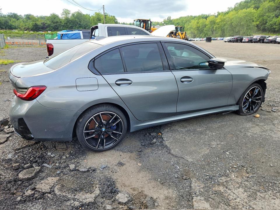 Photo 3 from auction – 2025 BMW M340XI with VIN 3MW69FT05S8F28217