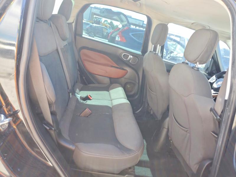 Zdjęcie 11 z aukcji – 2014 FIAT 500L z VIN ZFBCFADH9EZ014180