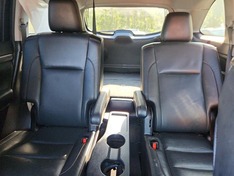 Photo 10 from auction – 2019 TOYOTA HIGHLANDER with VIN 5TDDZRFH4KS982639