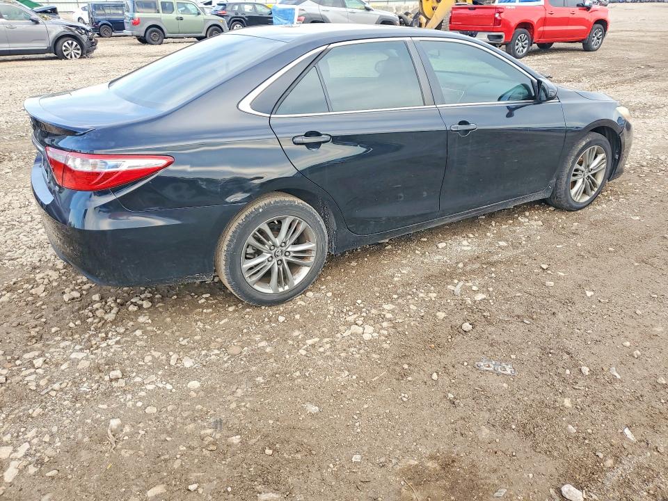 Photo 3 from auction – 2015 TOYOTA CAMRY with VIN 4T1BF1FK9FU077310