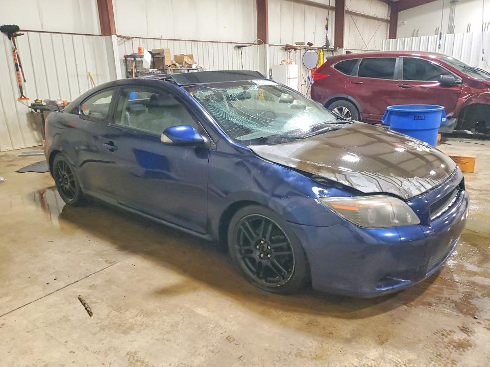 Photo 4 from auction – 2006 SCION TC with VIN JTKDE177060114903