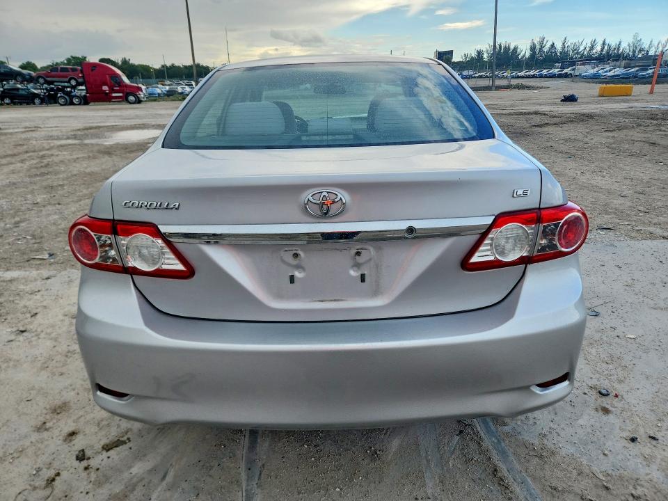Photo 6 from auction – 2011 TOYOTA COROLLA with VIN 2T1BU4EE5BC553700