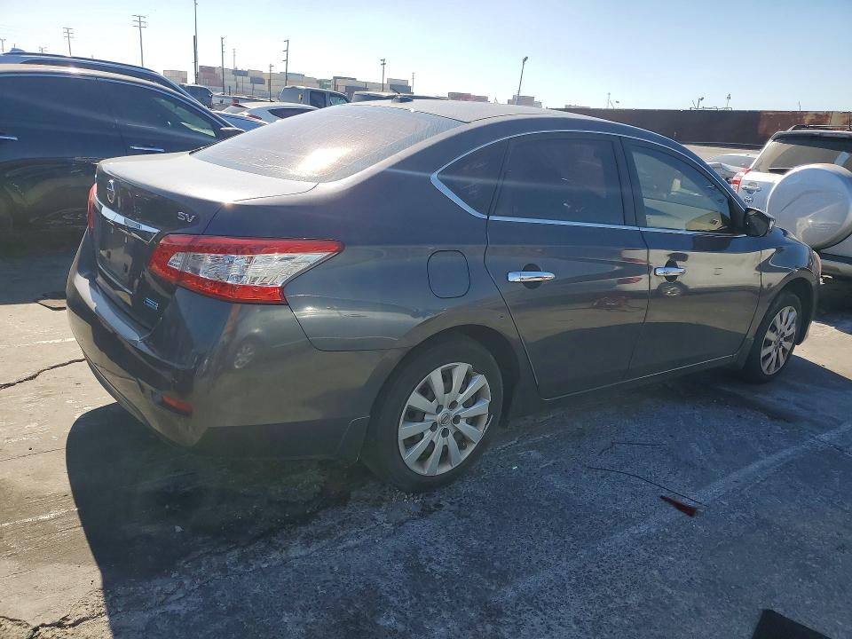 Photo 3 from auction – 2014 NISSAN SENTRA with VIN 1N4AB7AP2EN855981