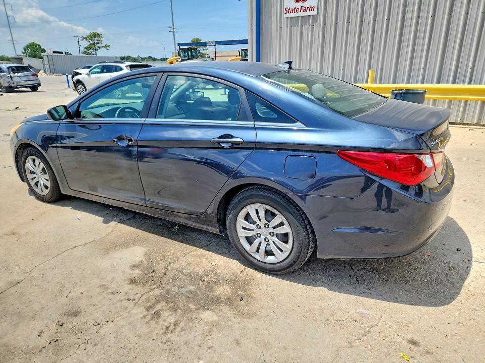 Photo 2 from auction – 2012 HYUNDAI SONATA with VIN 5NPEB4AC0CH349358
