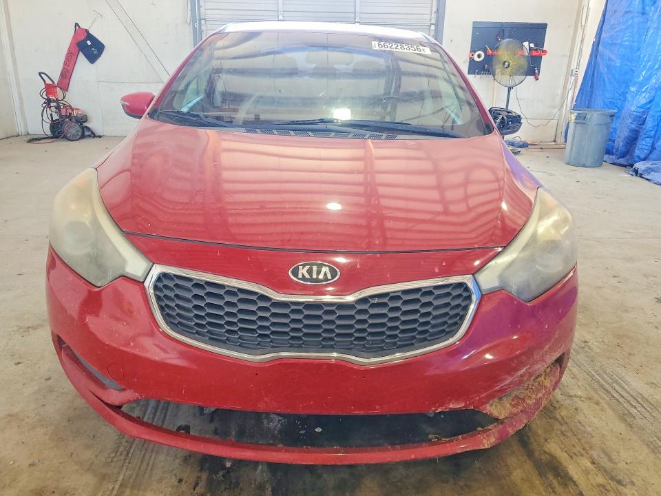 Photo 5 from auction – 2014 KIA FORTE with VIN KNAFX4A67E5140053