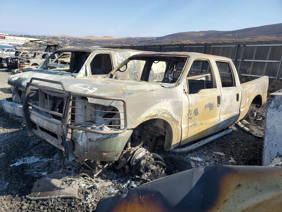 FORD F250 2000 with VIN 1FTNW21F7YEA94525 - Photo from auction
