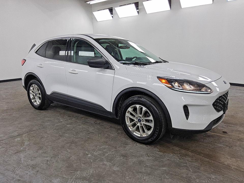 Photo 4 from auction – 2022 FORD ESCAPE with VIN 1FMCU9G60NUA11656