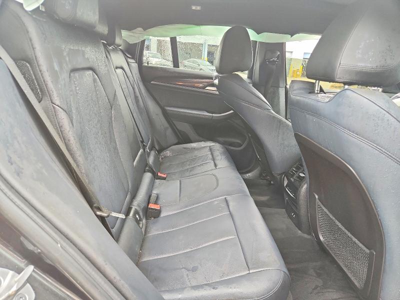 Photo 11 from auction – 2021 BMW X4 with VIN 5UX2V1C04M9F54334
