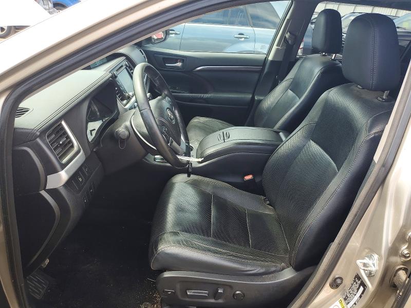 Photo 7 from auction – 2014 TOYOTA HIGHLANDER with VIN 5TDDKRFH7ES015600