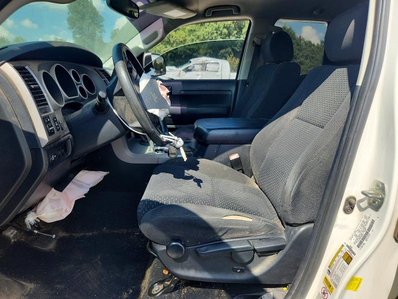 Photo 7 from auction – 2012 TOYOTA TUNDRA with VIN 5TFUY5F18CX265316