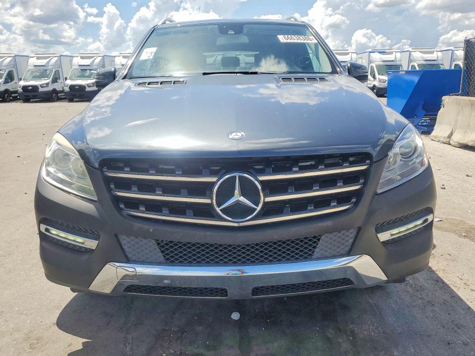 Photo 5 from auction – 2015 MERCEDES-BENZ ML with VIN 4JGDA5JB6FA608910