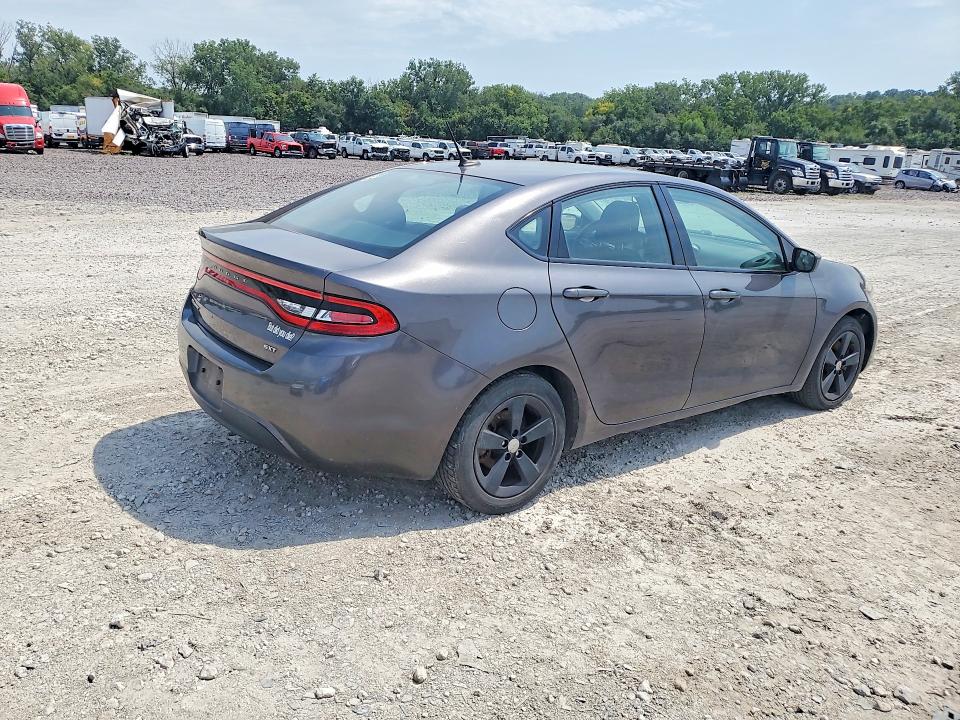 Photo 3 from auction – 2016 DODGE DART with VIN 1C3CDFBB8GD564196