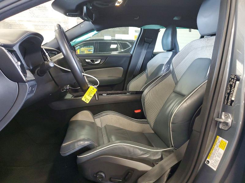 Photo 7 from auction – 2021 VOLVO S60 with VIN 7JR102FM0MG103959