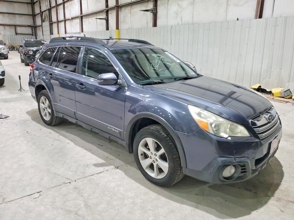 Фото 4 с аукциона – 2014 SUBARU OUTBACK с VIN 4S4BRBCC9E3263881
