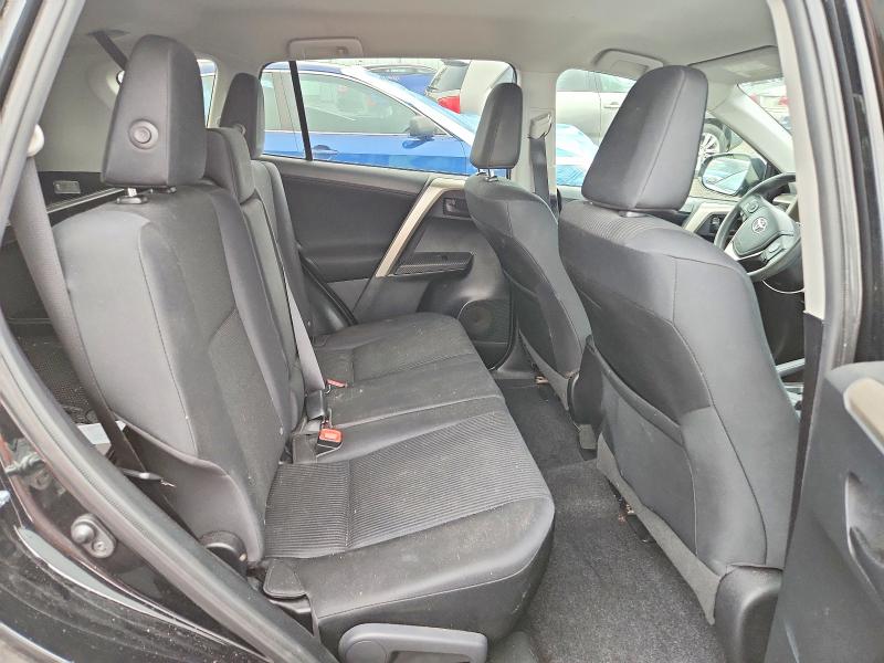 Фото 11 с аукциона – 2015 TOYOTA RAV4 с VIN 2T3BFREVXFW334024