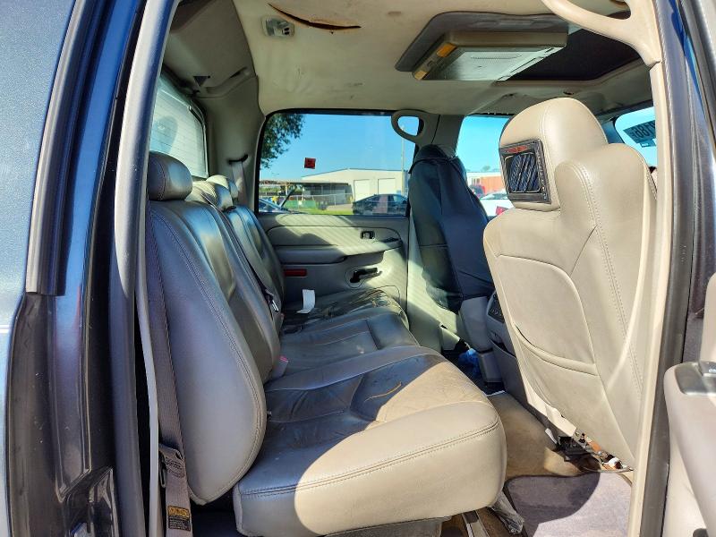 Photo 10 from auction – 2005 CHEVROLET AVALANCHE with VIN 3GNEC12Z35G206910