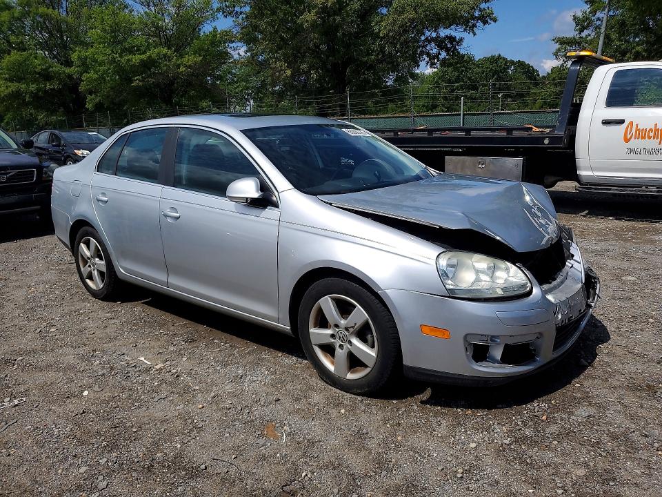 Photo 4 from auction – 2008 VOLKSWAGEN JETTA with VIN 3VWRM71K88M163246