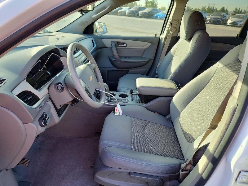 Photo 7 from auction – 2017 CHEVROLET TRAVERSE with VIN 1GNKRFEDXHJ351086