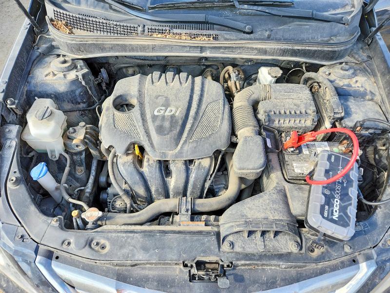 Photo 11 from auction – 2011 HYUNDAI SONATA with VIN 5NPEC4AC7BH286562