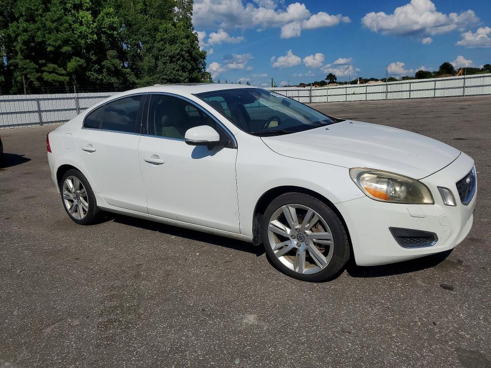 Photo 4 from auction – 2012 VOLVO S60 with VIN YV1622FS3C2129796