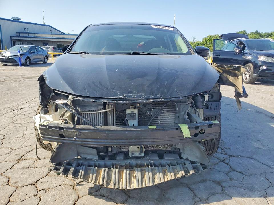 Photo 5 from auction – 2017 NISSAN SENTRA with VIN 3N1CB7AP0HY278140