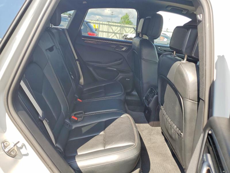 Photo 11 from auction – 2022 PORSCHE MACAN with VIN WP1AG2A53NLB25150