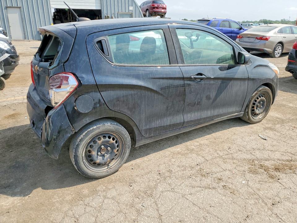 Photo 3 from auction – 2018 CHEVROLET SPARK with VIN KL8CB6SA7JC480661