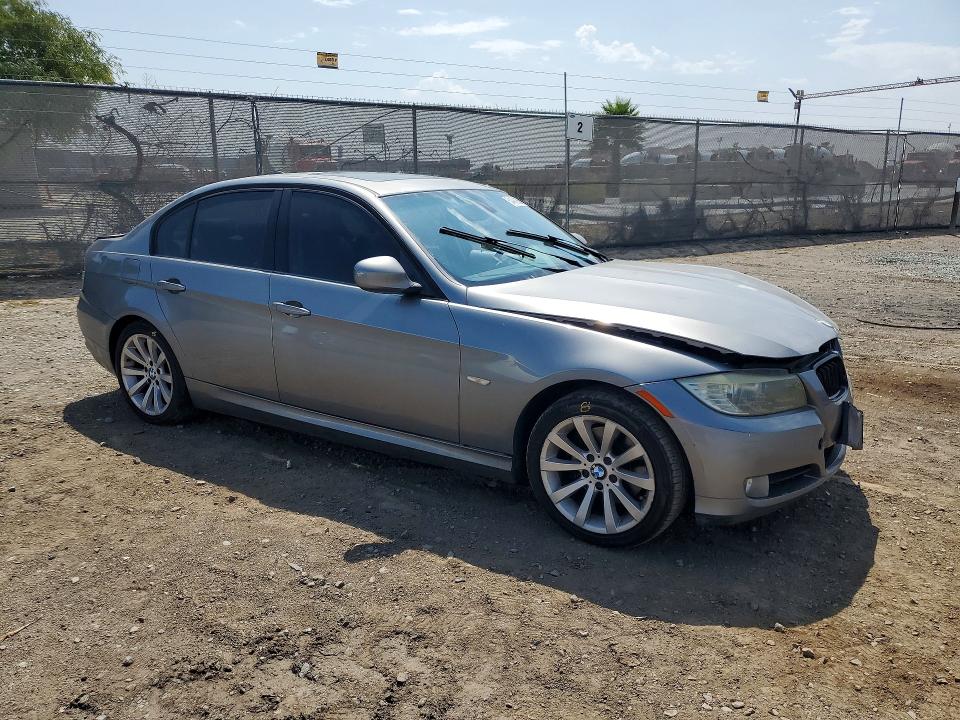 Photo 4 from auction – 2011 BMW 328I with VIN WBAPH5G56BNM81350