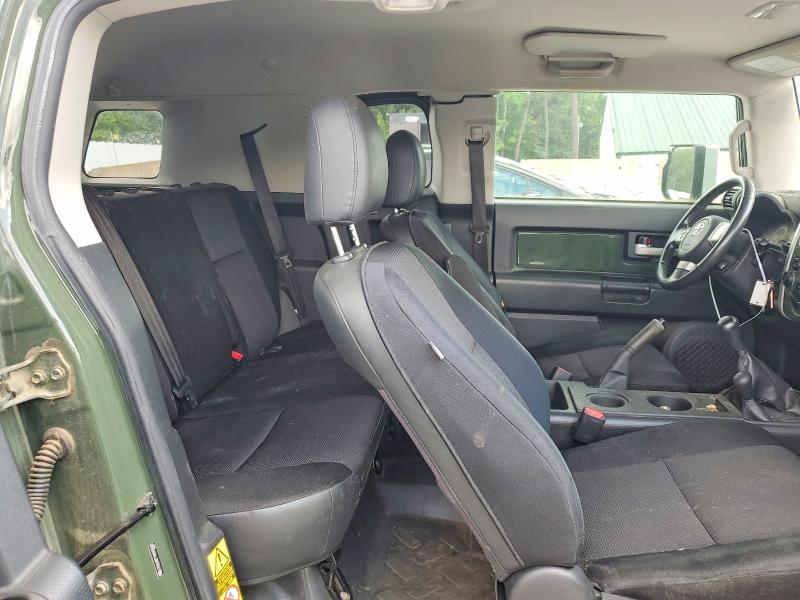 Photo 11 from auction – 2010 TOYOTA FJ CRUISER with VIN JTEBU4BF7AK083580
