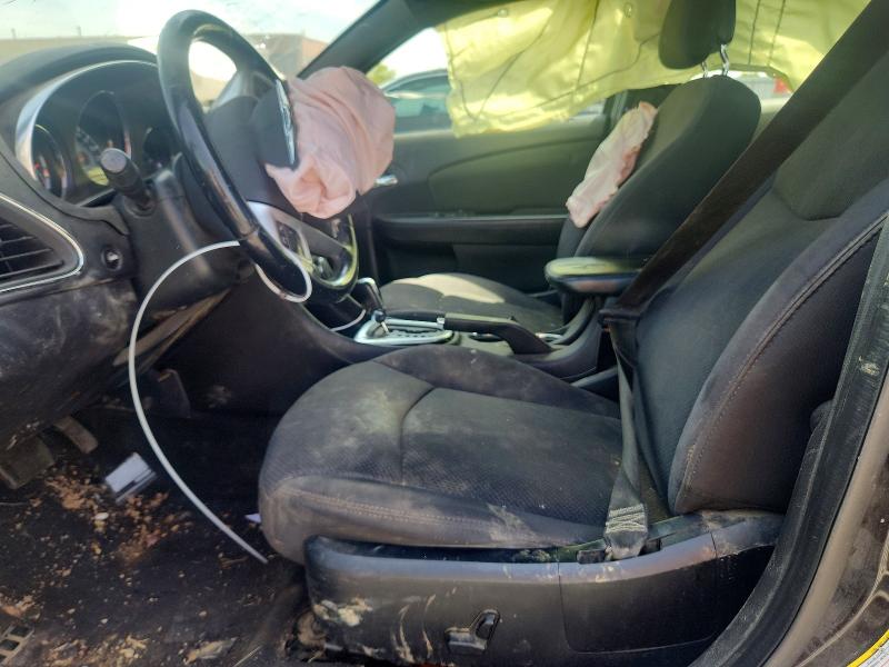 Photo 7 from auction – 2012 CHRYSLER 200 with VIN 1C3CCBBB0CN239428