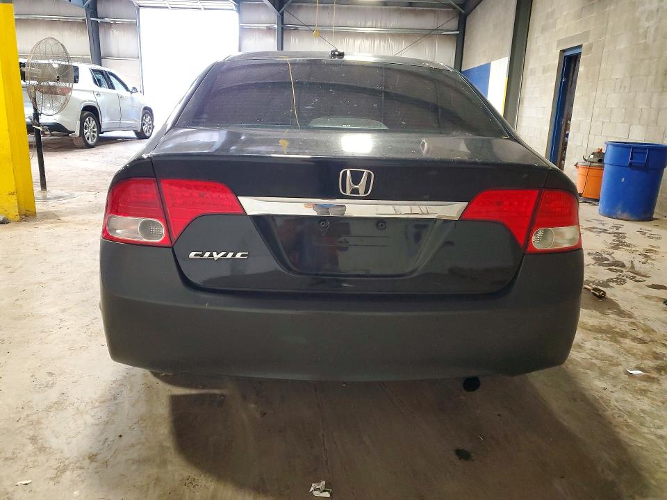 Photo 6 from auction – 2011 HONDA CIVIC with VIN 2HGFA1F92BH504150
