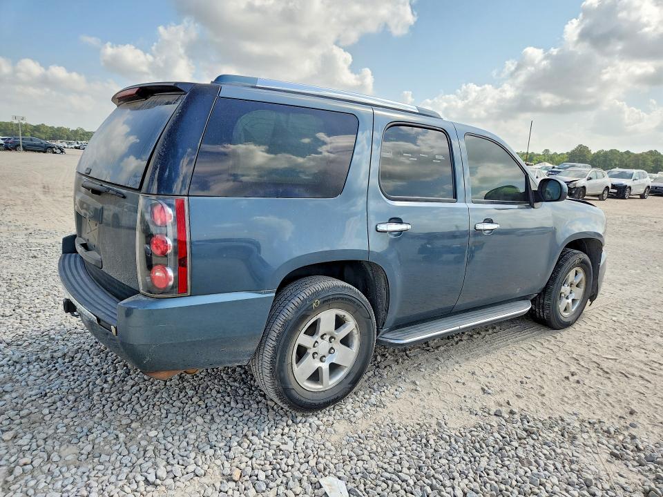 Photo 3 from auction – 2007 GMC YUKON with VIN 1GKFK63807J367949