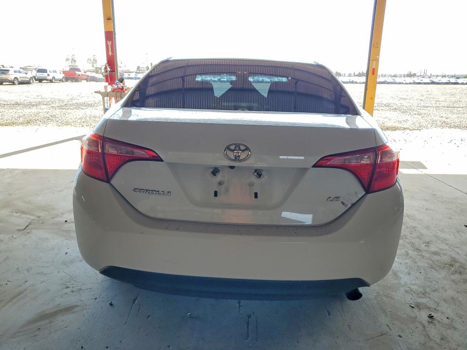Photo 6 from auction – 2018 TOYOTA COROLLA with VIN 2T1BURHE0JC974005