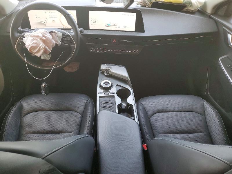 Photo 8 from auction – 2023 KIA EV6 with VIN KNDC34LA2P5128155