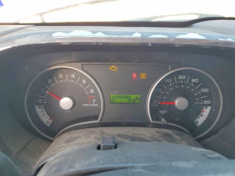 Photo 9 from auction – 2008 FORD EXPLORER with VIN 1FMEU63EX8UA97986