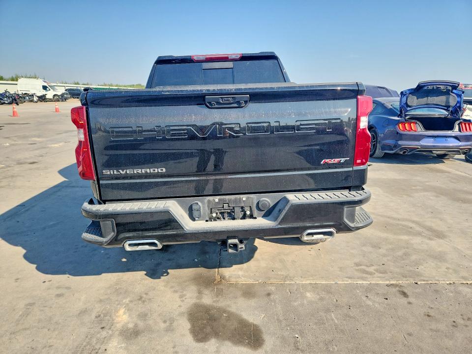 Снимка 6 от търг – 2025 CHEVROLET SILVERADO с VIN 1GCUKEE86SZ315939