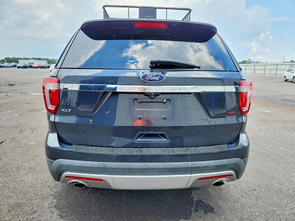 Photo 6 from auction – 2017 FORD EXPLORER with VIN 1FM5K7D82HGB37948