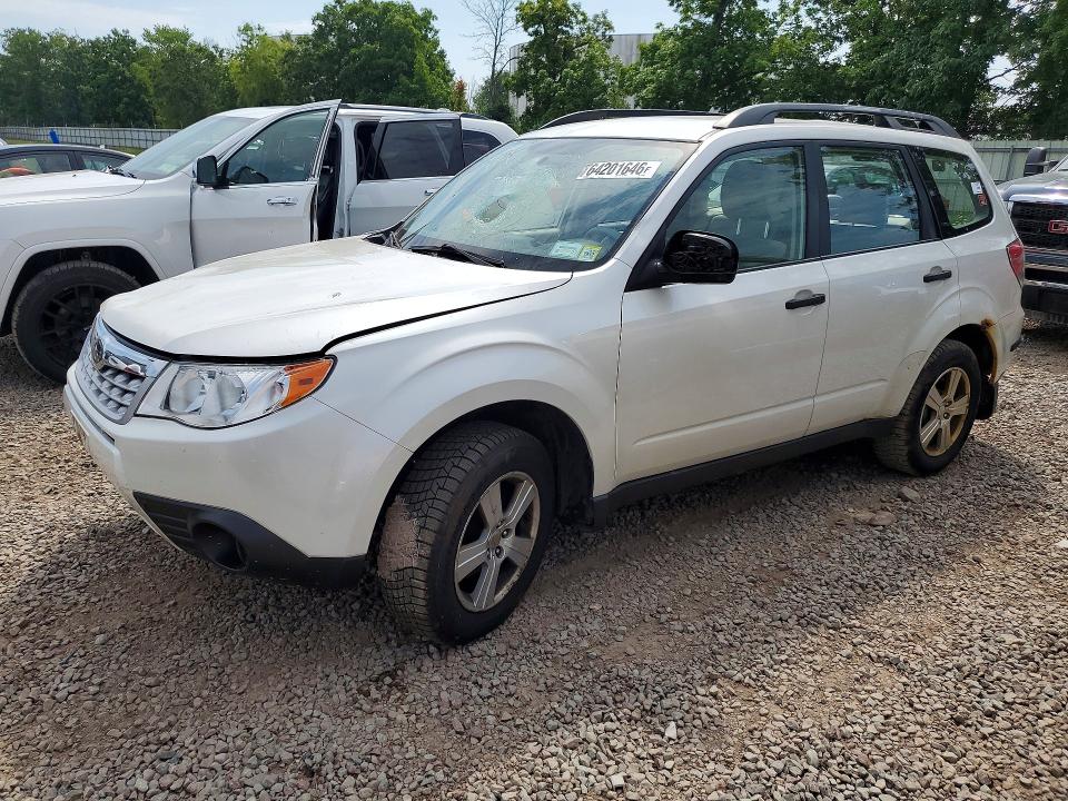 SUBARU FORESTER 2012 с VIN JF2SHABC8CH420904 - Фото с аукциона
