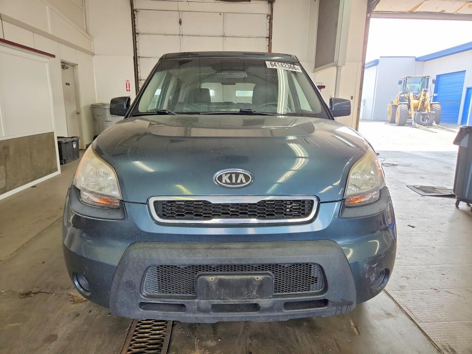 Photo 5 from auction – 2011 KIA SOUL with VIN KNDJT2A22B7219124